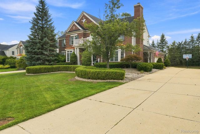 48645 Antique Road, Canton Charter Township, MI 48187