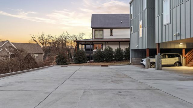 207 Old Mountain Road, Chattanooga, TN 37409