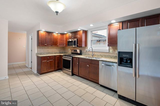 3214 ADDISON DR, Wilmington, DE 19808