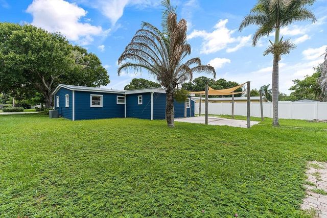 926 37th Avenue, Vero Beach, FL 32960