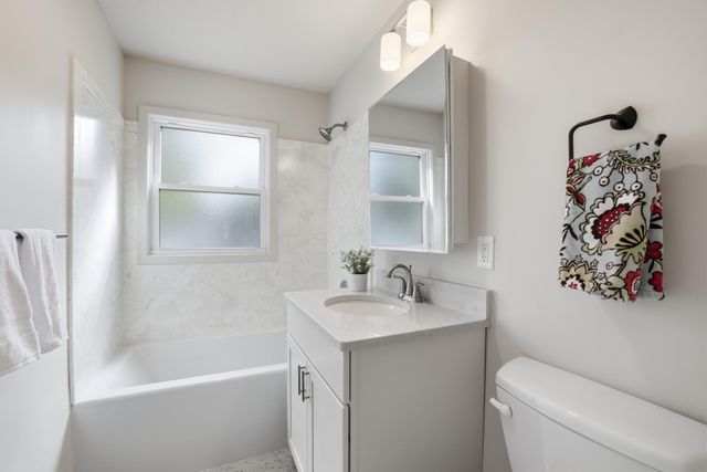3401 Quail Avenue N, Crystal, MN 55422