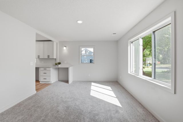 3401 Quail Avenue N, Crystal, MN 55422