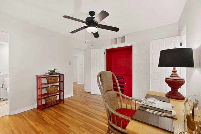 521 Sierra Drive SE, Albuquerque, NM 87108