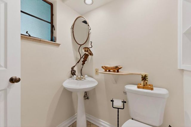 521 Sierra Drive SE, Albuquerque, NM 87108