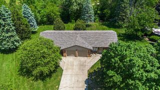 1575 Pheasant Run, Baroda Vllg, MI 49101