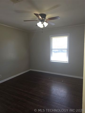 5933 E Latimer Street, Tulsa, OK 74115