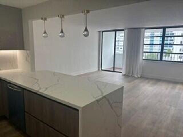 2780 NE 183rd Street 504, Aventura, FL 33160