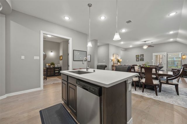 2532 Governors Boulevard, Heath, TX 75126