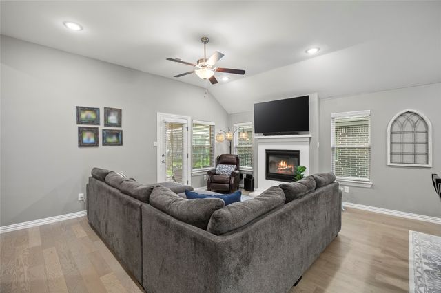 2532 Governors Boulevard, Heath, TX 75126