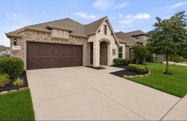 2532 Governors Boulevard, Heath, TX 75126