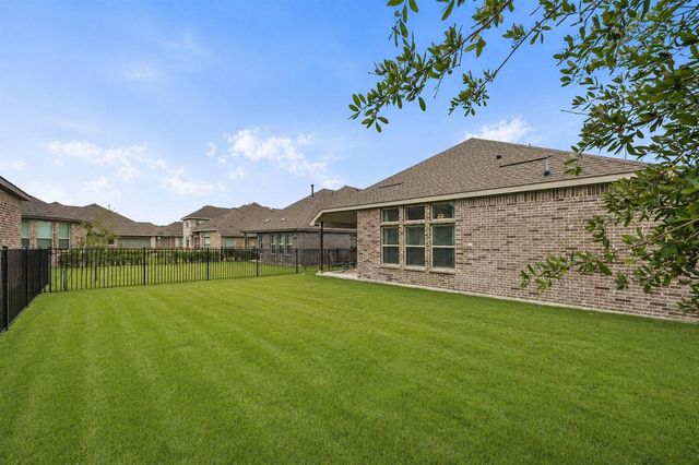 2532 Governors Boulevard, Heath, TX 75126