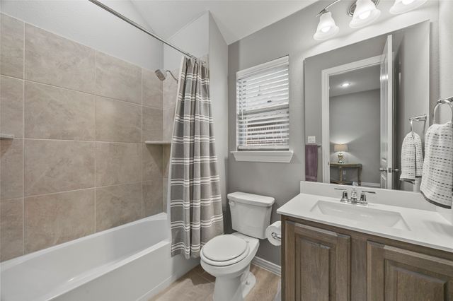 2532 Governors Boulevard, Heath, TX 75126