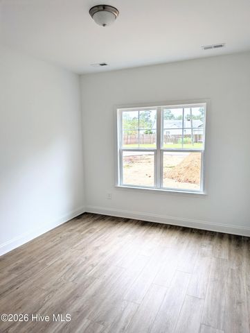 7137 Jennings Road NE, Leland, NC 28451