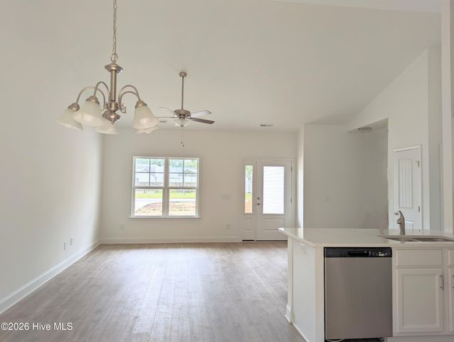 7137 Jennings Road NE, Leland, NC 28451