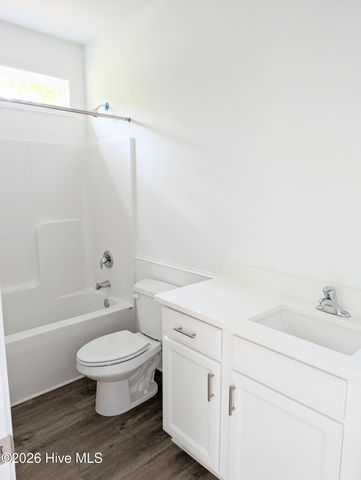 7137 Jennings Road NE, Leland, NC 28451