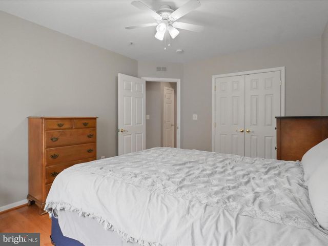 4634 BATTENBURG LN #631, Fairfax, VA 22030