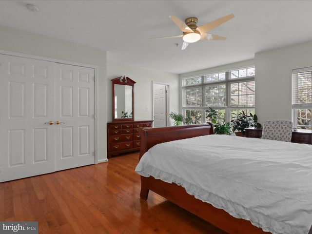 4634 BATTENBURG LN #631, Fairfax, VA 22030