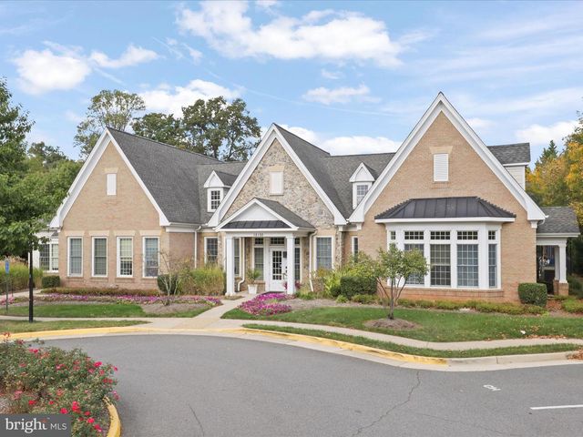 4634 BATTENBURG LN #631, Fairfax, VA 22030