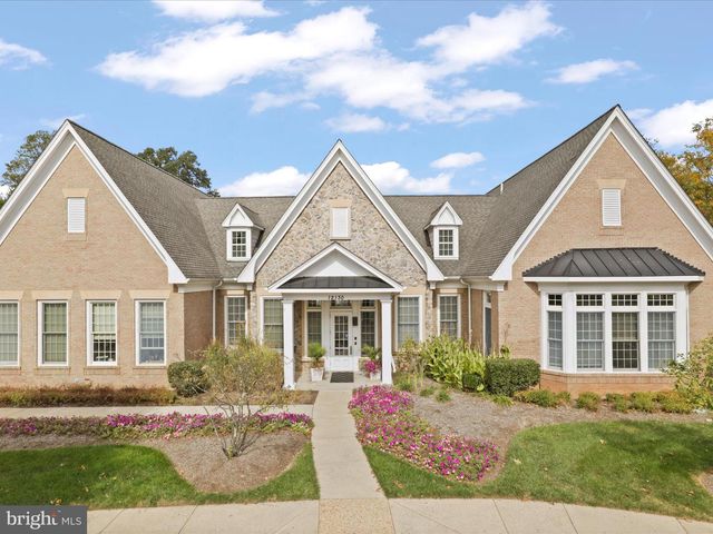 4634 BATTENBURG LN #631, Fairfax, VA 22030