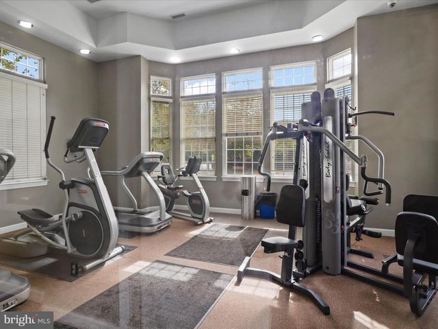 4634 BATTENBURG LN #631, Fairfax, VA 22030