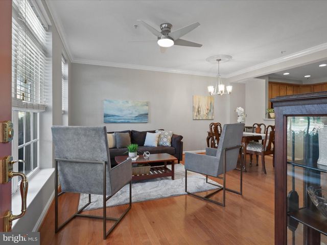 4634 BATTENBURG LN #631, Fairfax, VA 22030