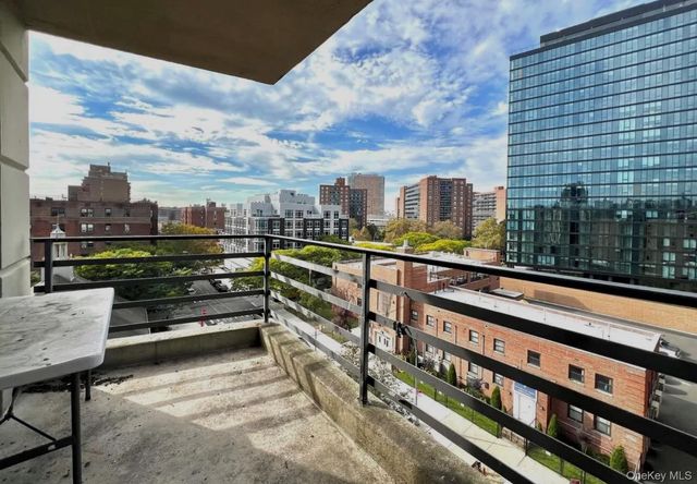 98-22 63rd Drive 7B, Rego Park, NY 11374