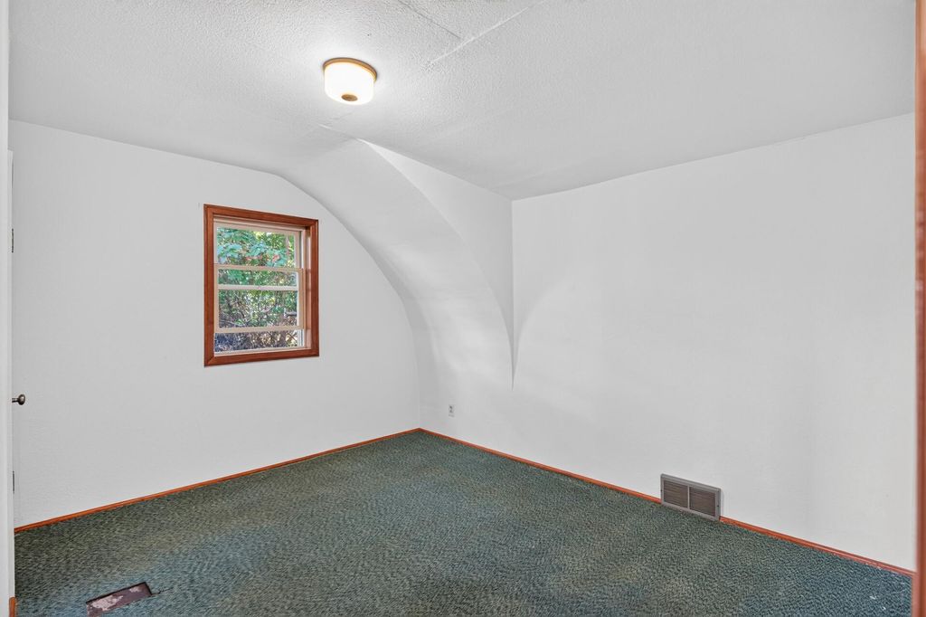 1046 Felix Street, West Saint Paul, MN 55118 — photo 5
