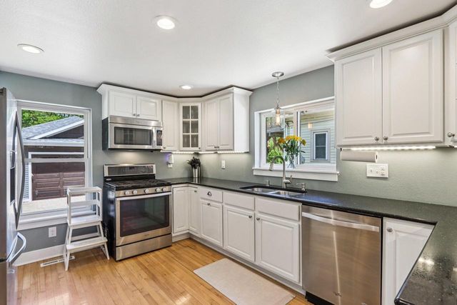 8510 W Harrison AVENUE, West Allis, WI 53227
