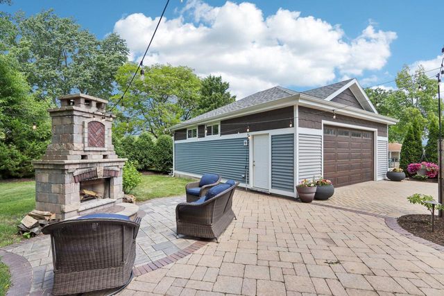 8510 W Harrison AVENUE, West Allis, WI 53227