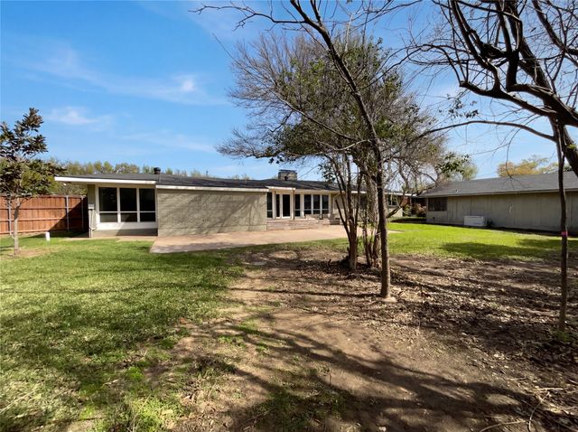 4106 Walnut Hill Lane, Dallas, TX 75229