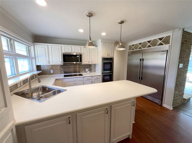 4106 Walnut Hill Lane, Dallas, TX 75229