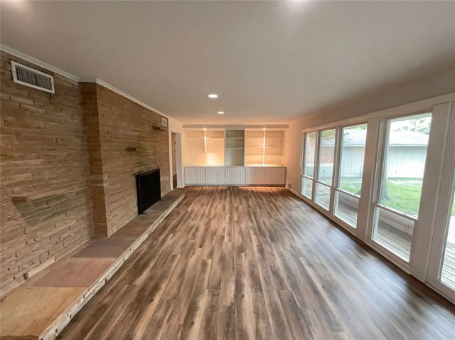 4106 Walnut Hill Lane, Dallas, TX 75229