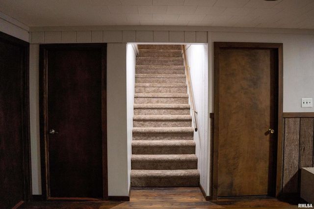 505 5TH Avenue, Camanche, IA 52730