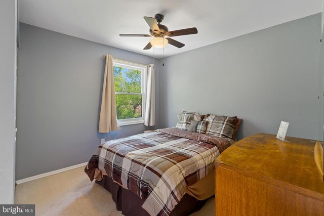 126 MOUNTAIN VIEW DR, Enola, PA 17025