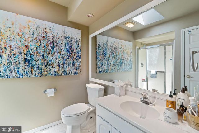 126 MOUNTAIN VIEW DR, Enola, PA 17025