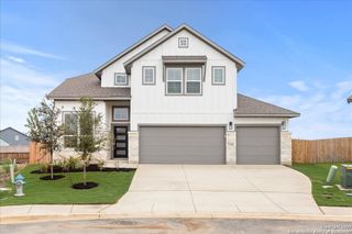 210 Scarlet Oak, Seguin, TX 78155