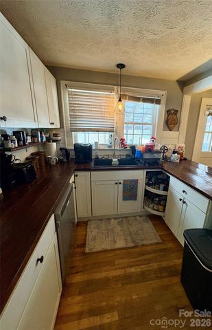 4505 Sawmills School Road, Granite Falls, NC 28630