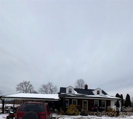 4505 Sawmills School Road, Granite Falls, NC 28630