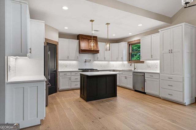 287 State Street, Blue Ridge, GA 30513