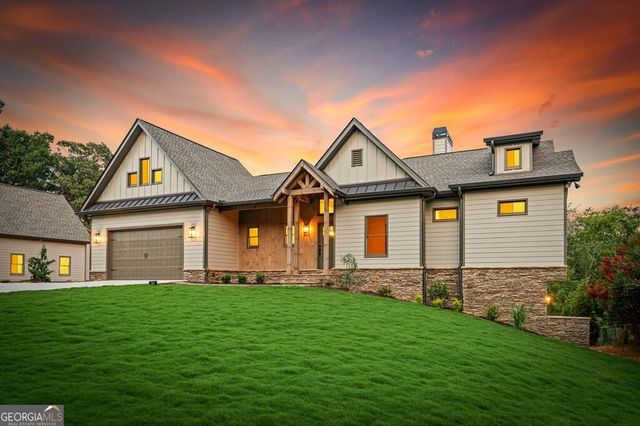 287 State Street, Blue Ridge, GA 30513
