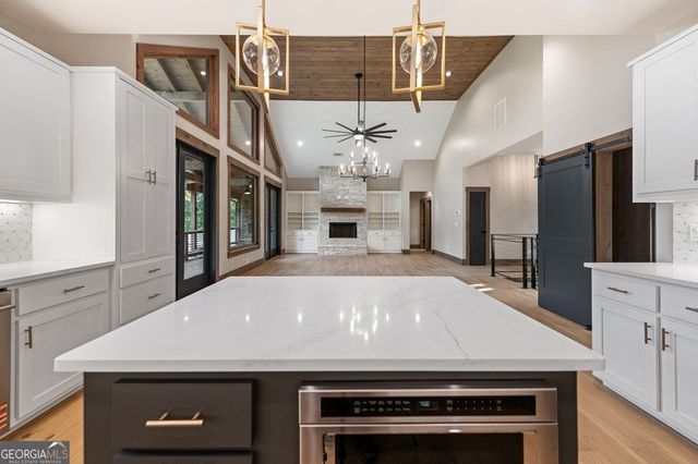287 State Street, Blue Ridge, GA 30513