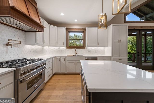 287 State Street, Blue Ridge, GA 30513