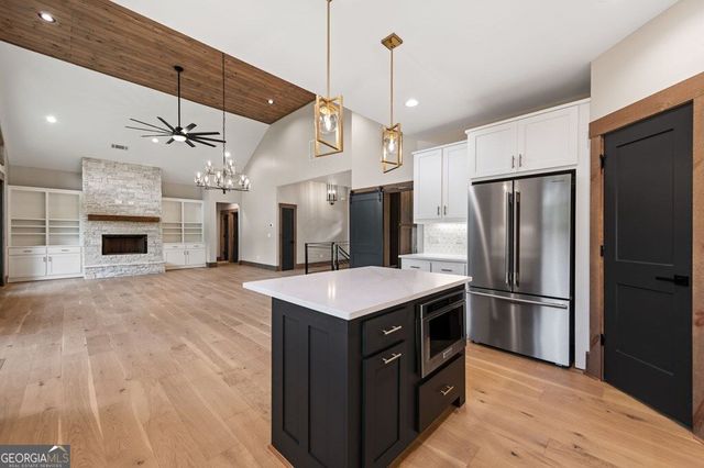 287 State Street, Blue Ridge, GA 30513