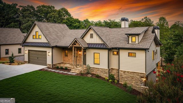 287 State Street, Blue Ridge, GA 30513