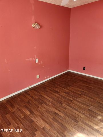 10016 JAMAICA Street, El Paso, TX 79924