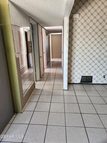 10016 JAMAICA Street, El Paso, TX 79924