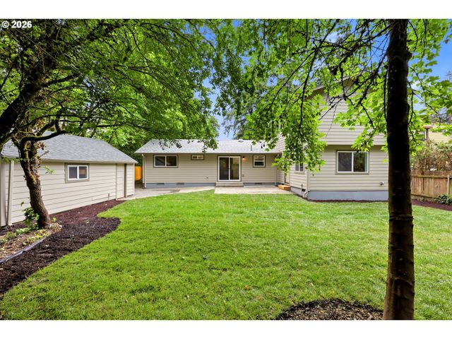 5325 Se HULL Ave, Milwaukie, OR 97267
