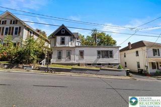 412 North 8th Street, Stroudsburg, PA 18360