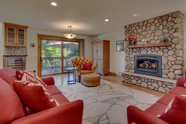 154 Skyland Way, Tahoe City, CA 96145
