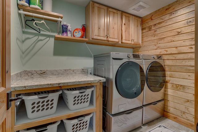 154 Skyland Way, Tahoe City, CA 96145